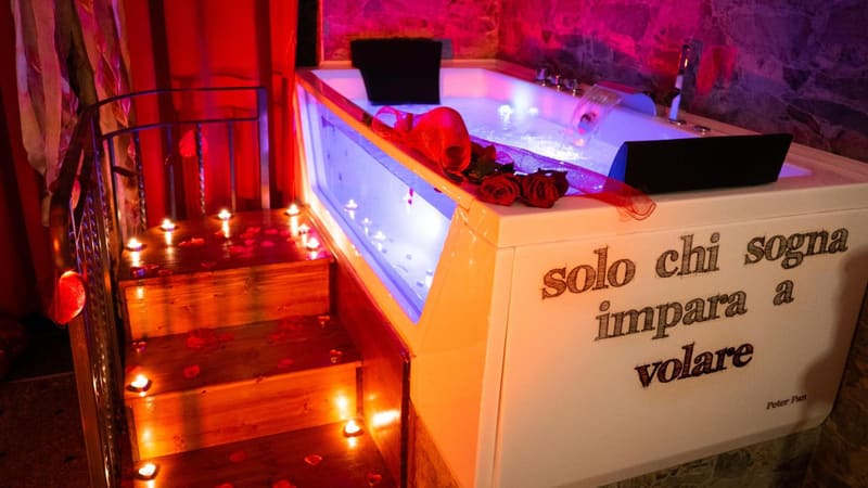 Private hot tub at Il Gladiatore, Rome, photo 4
