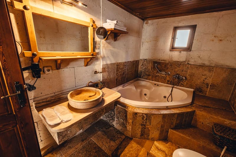 Private jacuzzi at Hanzade Cappadocia, Goreme