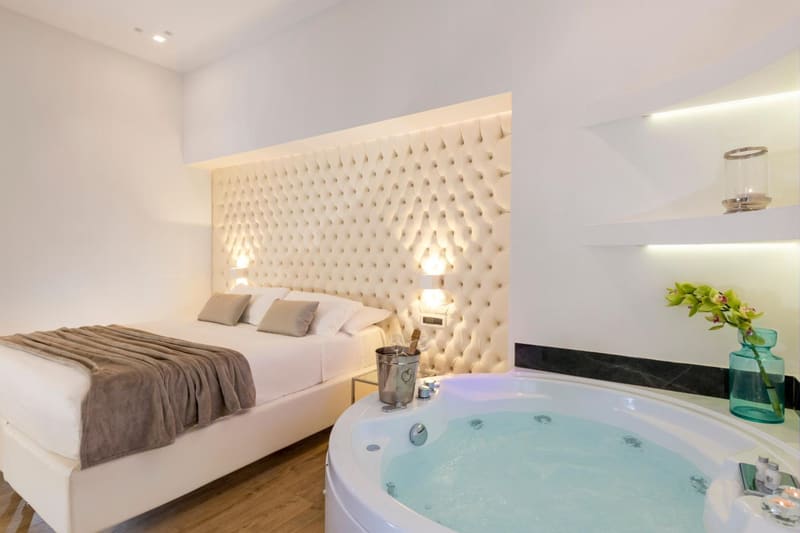 Private jacuzzi at Vatican Style, Rome, photo 4