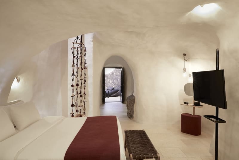 Private plunge pool at White Pearl Cavalieri - Adults Only, Santorini — photo 2