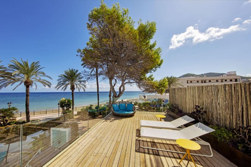 Private plunge pool at W Ibiza, Ibiza — photo 3