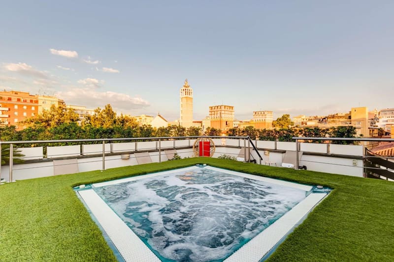 Private hot tub at Best Western Cinemusic Hotel, Rome