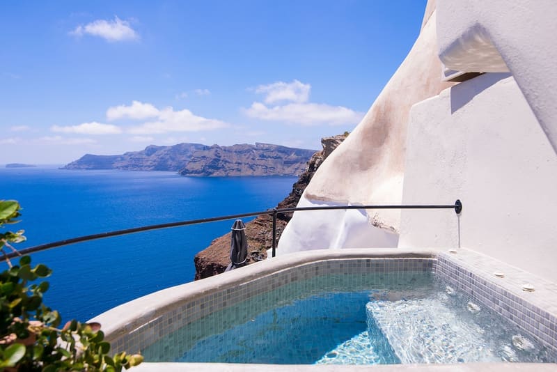 Private hot tub at Pezoules of Oia, Santorini — photo 3