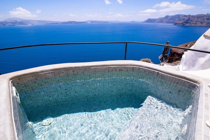 Private hot tub at Pezoules of Oia, Santorini — photo 4