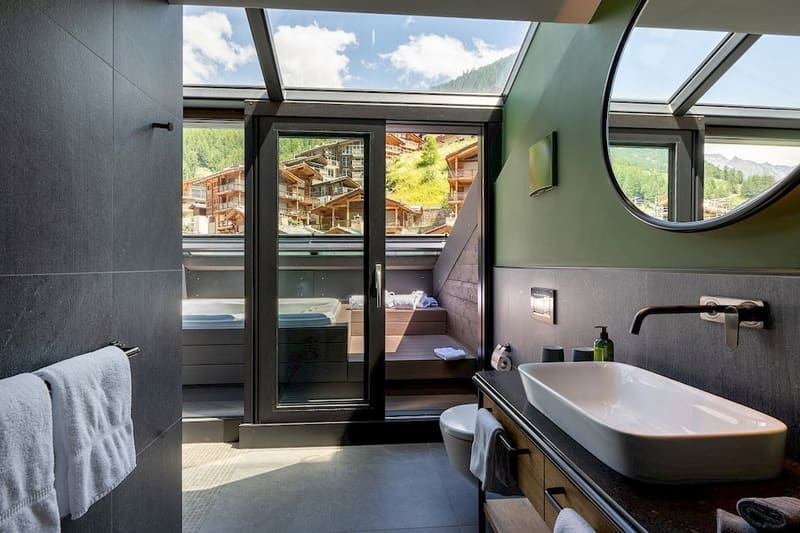 Private plunge pool at Hotel ZERMAMA Zermatt, Zermatt — photo 4