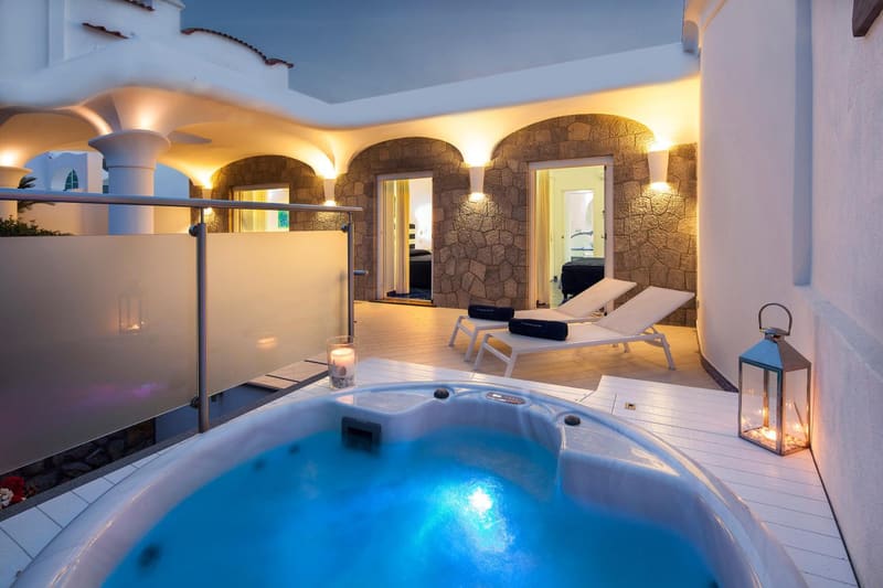 Private hot tub at Ischia Blu Resort, Ischia — photo 5