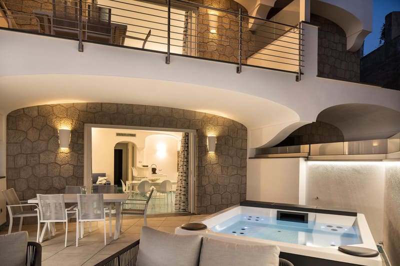 Private hot tub at Ischia Blu Resort, Ischia — photo 3
