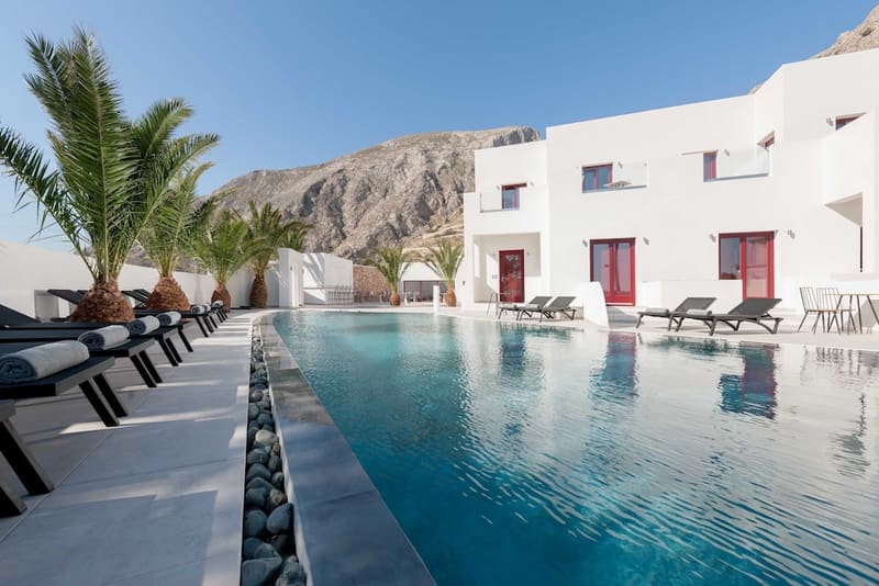 Private hot tub at Mar n Mar Crown Hotel and Suites, Santorini, photo 6