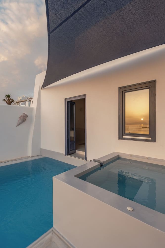 Private plunge pool at Homeric Poems, Santorini