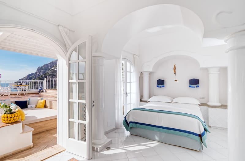 Private jacuzzi at Villa Boheme Exclusive Luxury Suites, Positano — photo 4
