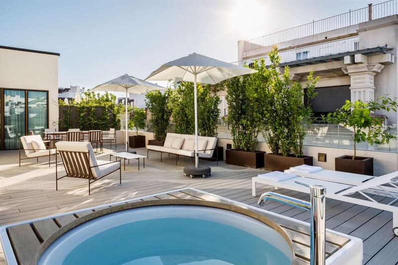 Private hot tub at Radisson Collection Hotel, Magdalena Plaza Sevilla, Seville — photo 2