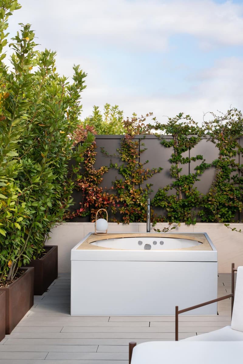 Private hot tub at Radisson Collection Hotel, Magdalena Plaza Sevilla, Seville — photo 3