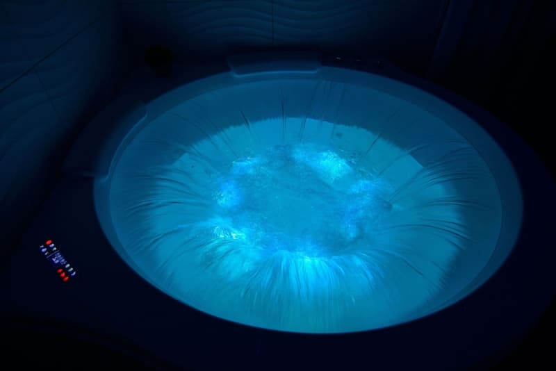 Private hot tub at Starry Sky Charming House, Alghero, photo 4