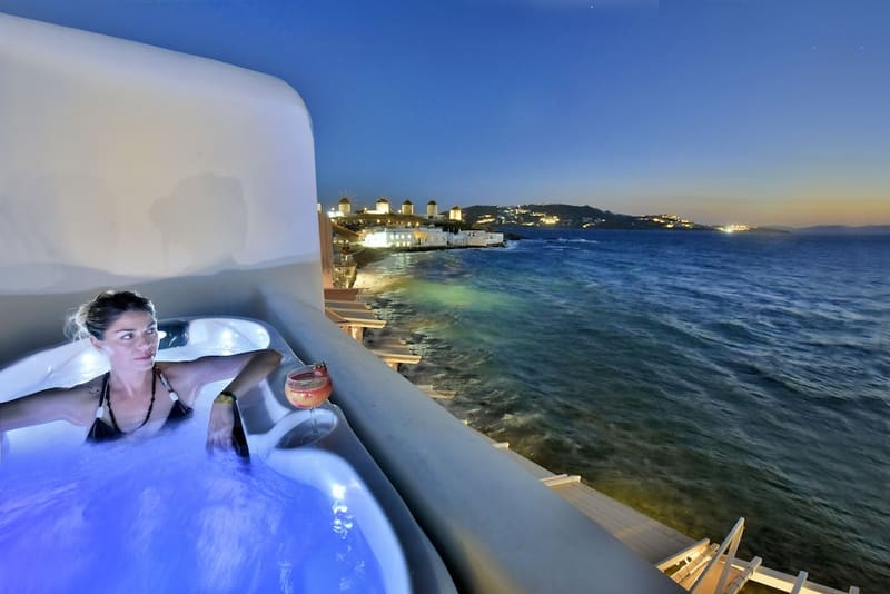 Private hot tub at Little Venice Suites, Mykonos