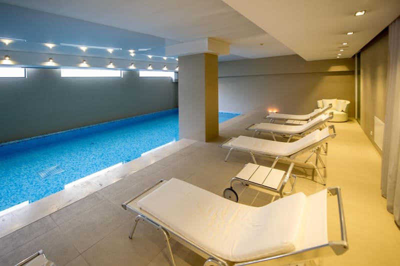 Private jacuzzi at Hotel Atrium, Split