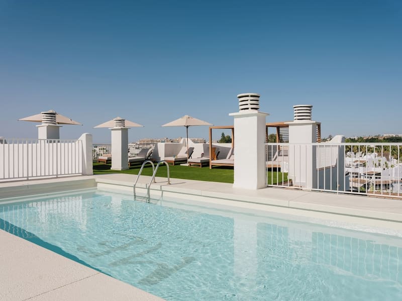 Private jacuzzi at ME by Meliá Marbella, Marbella — photo 6