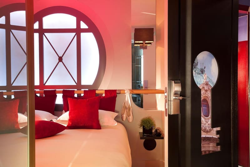Private jacuzzi at Secret de Paris - Hotel & Spa, Paris, photo 6