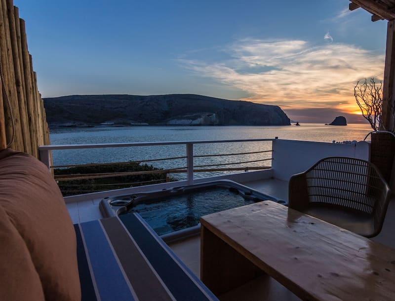 Private jacuzzi at Salt Suites, Milos, photo 5