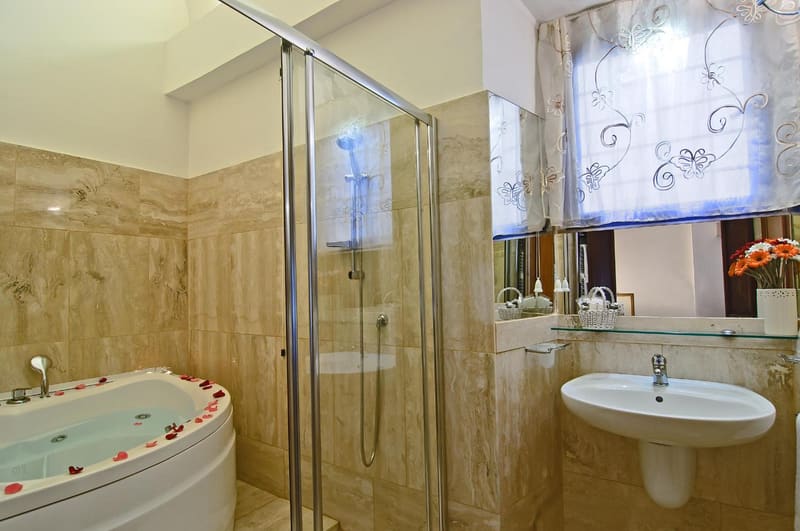 Private hot tub at Le Clarisse Trastevere, Rome, photo 5