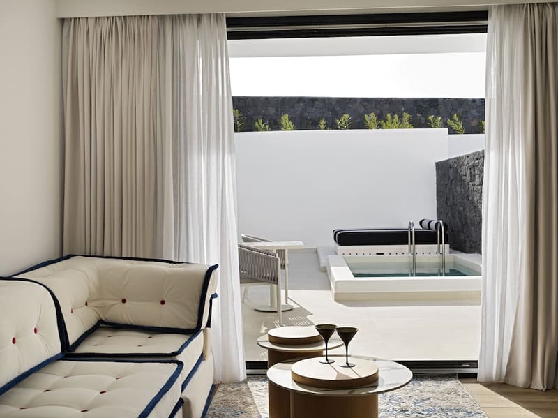 Private plunge pool at Cresanto Luxury Suites, Santorini — photo 2