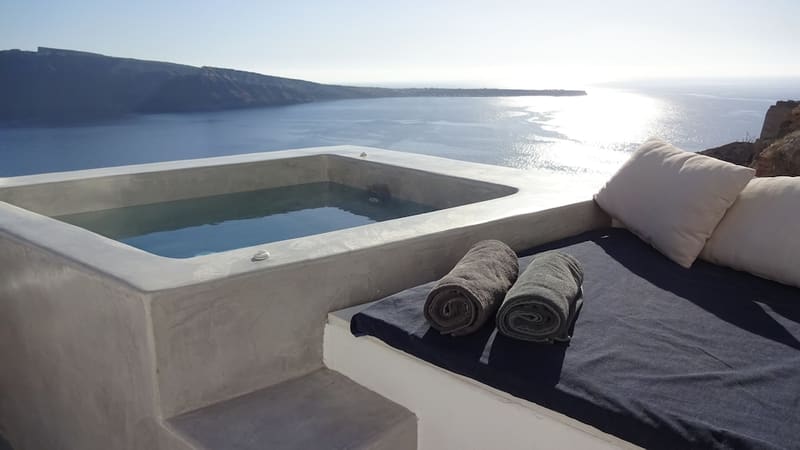 Private plunge pool at Esperas Santorini, Santorini