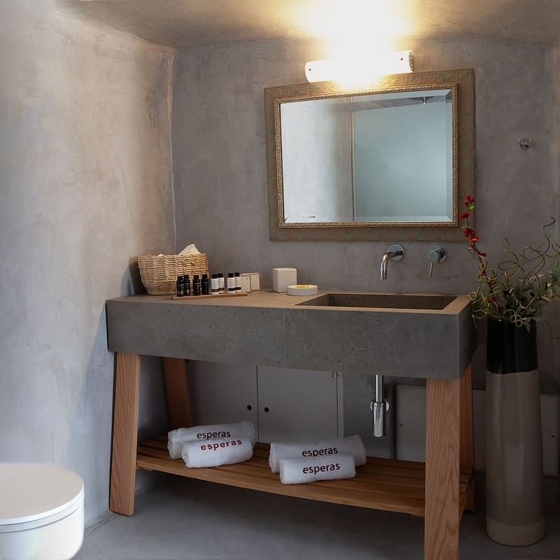 Private plunge pool at Esperas Santorini, Santorini — photo 3