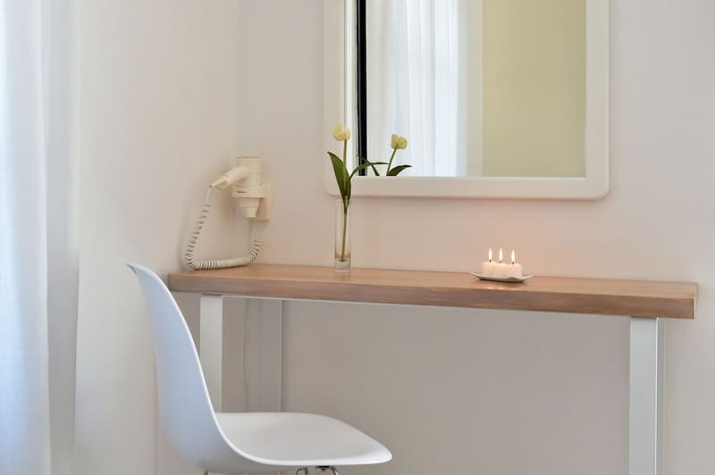 Private hot tub at Aella Residence, Paros — photo 3