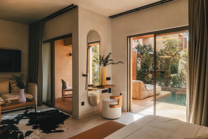 Private plunge pool at M Boutique Hotel - Designed for Adults, Paphos — photo 3