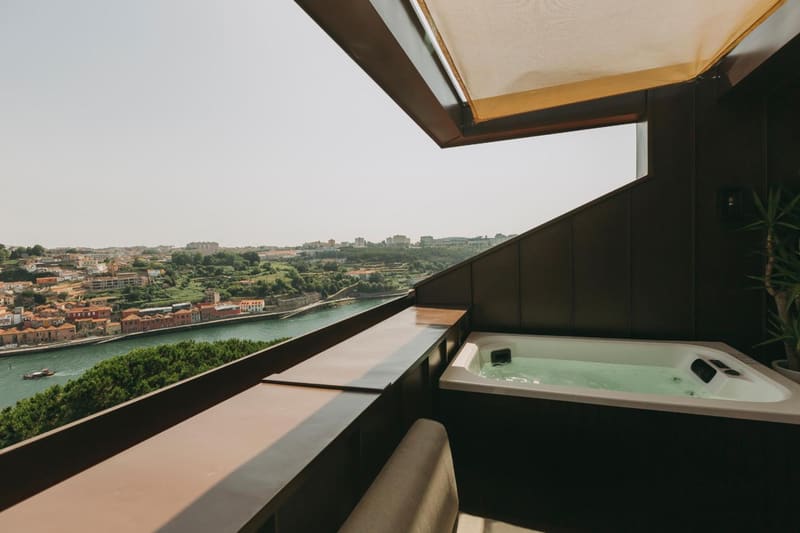 Private hot tub at Torel Avantgarde, Porto