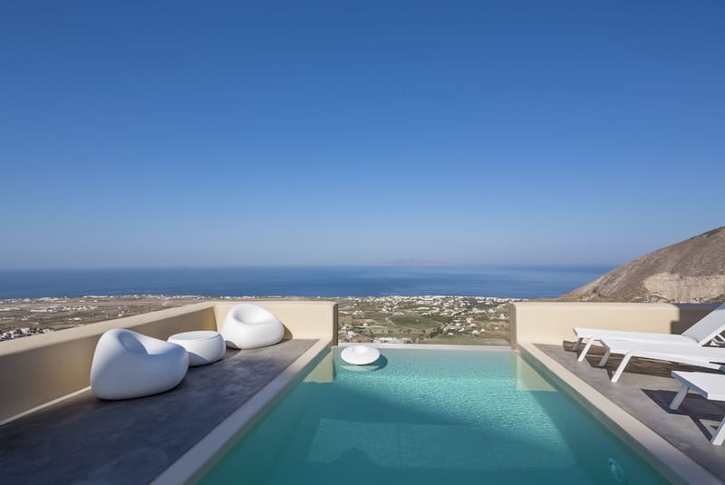 Private plunge pool at Skyfall Suites - Adults Only, Santorini, photo 5