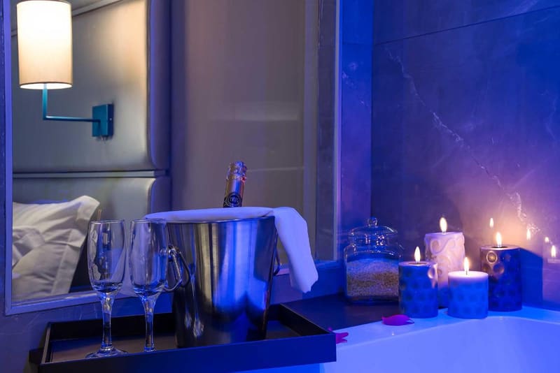 Private hot tub at Colonna Suite Del Corso, Rome, photo 2