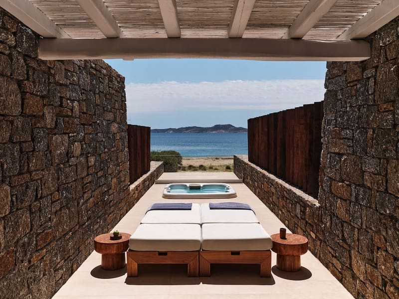 Private plunge pool at The Coast Bill&Coo - Adults Only, Mykonos — photo 2