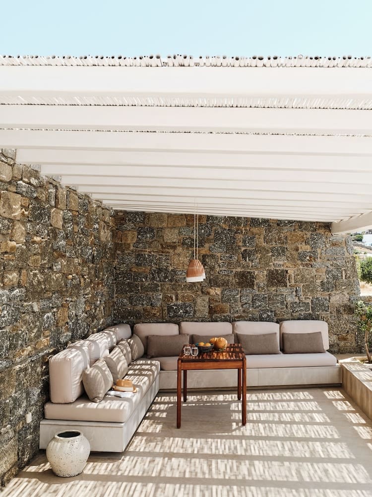 Private plunge pool at The Coast Bill&Coo - Adults Only, Mykonos — photo 4