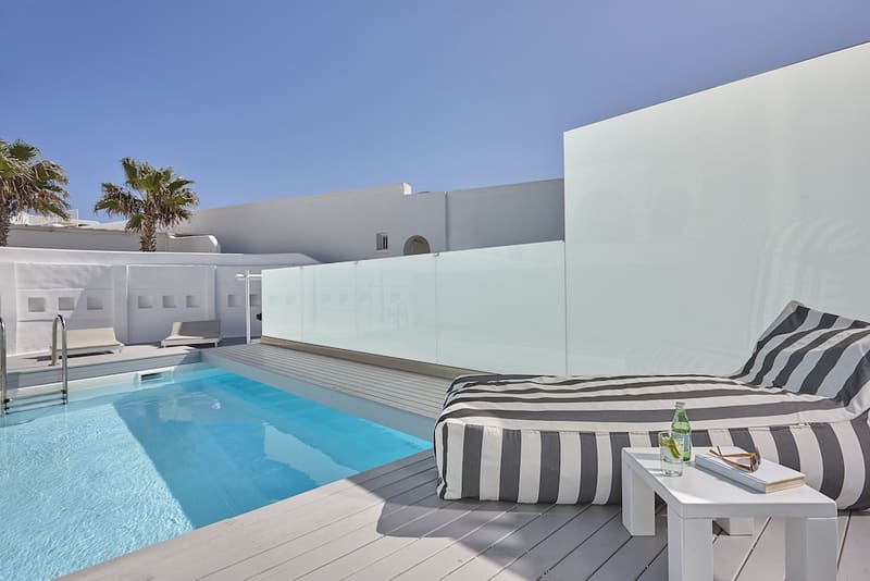 Private plunge pool at Notos Therme And Spa, Santorini, photo 2