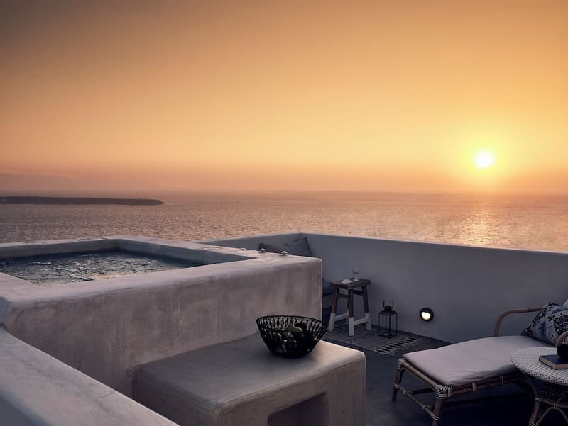 Private hot tub at Santo Pure Oia Suites & Villas, Santorini — photo 4