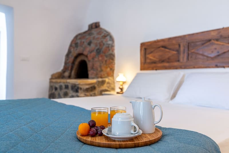 Private plunge pool at Anatoli Hotel and Spa, Santorini — photo 6