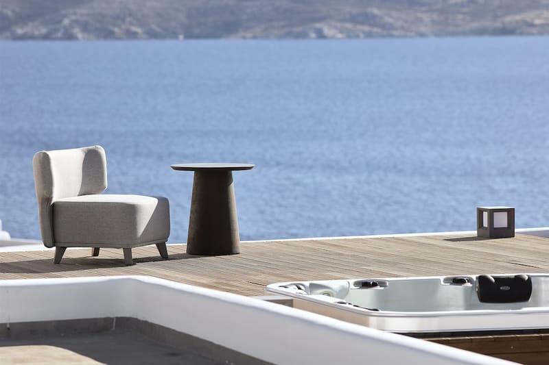Private hot tub at Amazon Mykonos Resort & Spa, Mykonos — photo 3