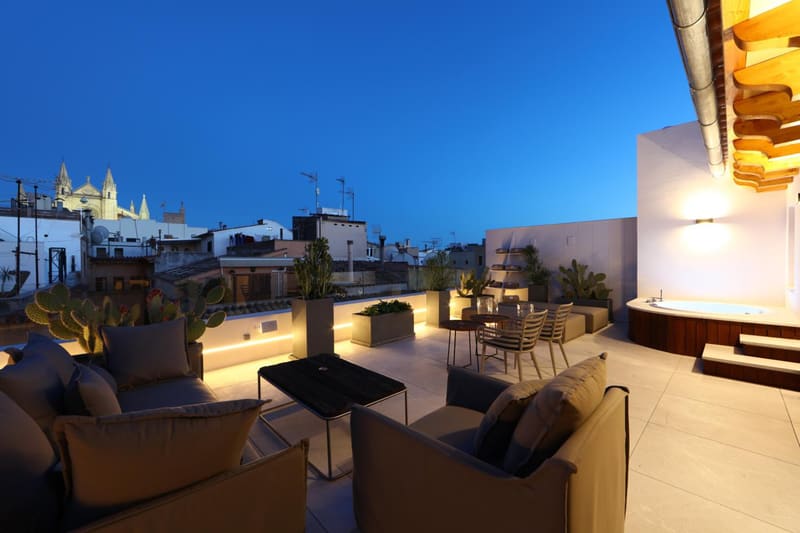 Private hot tub at BO Hotel Palma, Palma de Mallorca — photo 6
