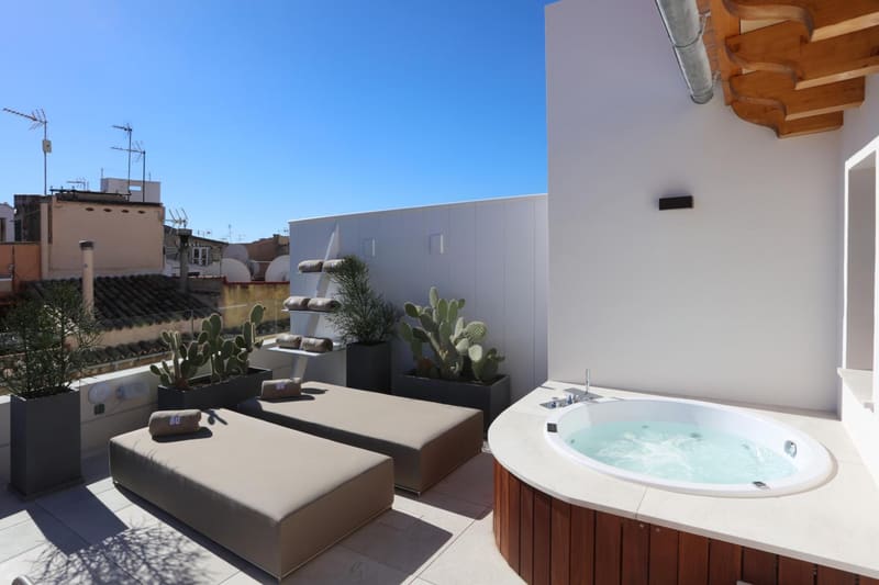 Private hot tub at BO Hotel Palma, Palma de Mallorca