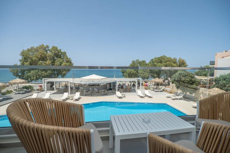 Private hot tub at Alexia Beach Hotel, Chania, photo 3