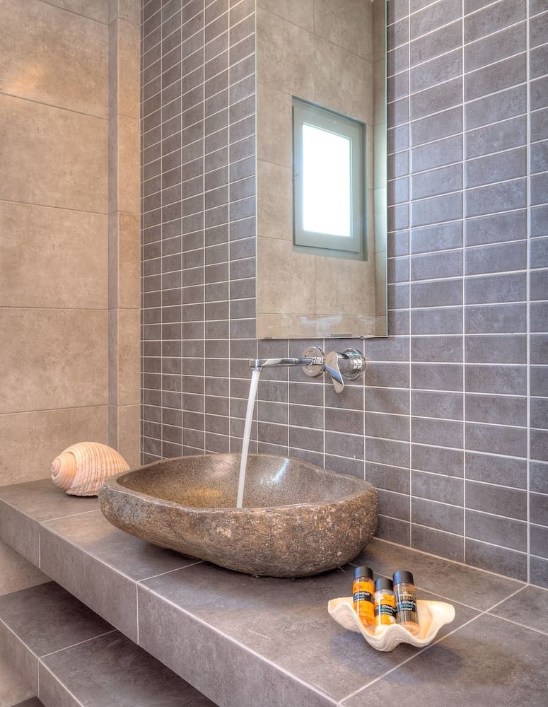 Private plunge pool at Lilly Residence-All Sea View Suites | Adults Only, Paros — photo 4