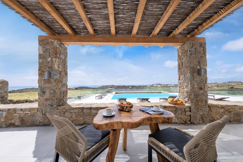 Private hot tub at Legendary Suites, Mykonos
