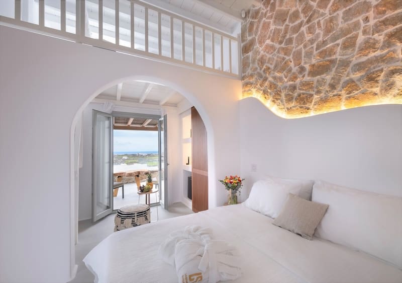 Private hot tub at Legendary Suites, Mykonos