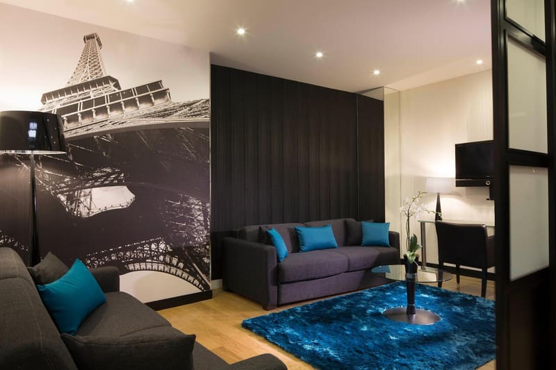 Private jacuzzi at L'Empire Paris - Louvre, Paris — photo 6