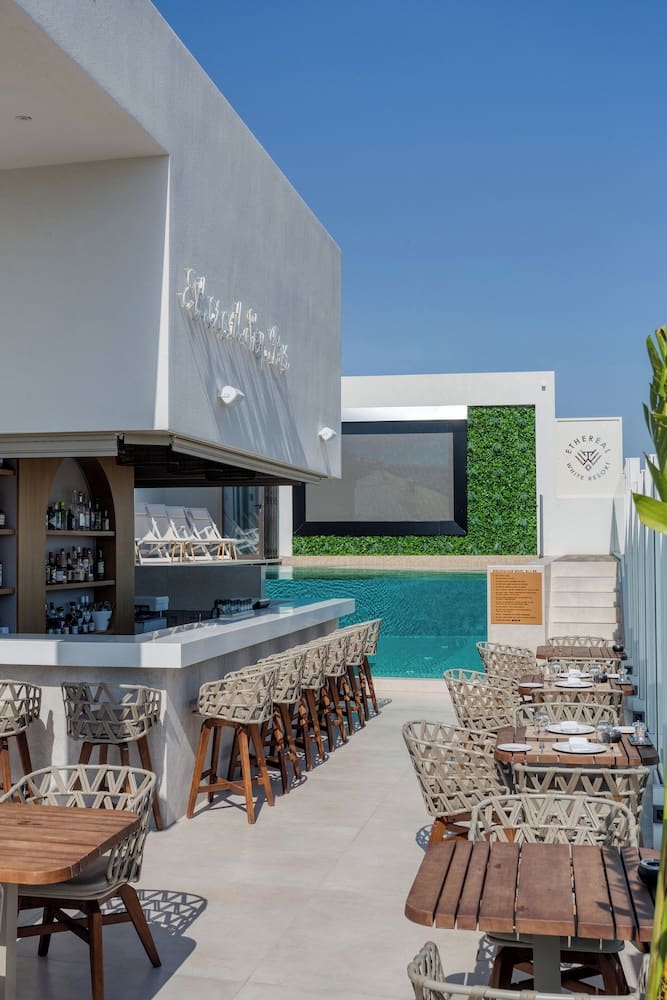 Private plunge pool at Ethereal White Resort Hotel & Spa - Adults Only, Heraklion, photo 4