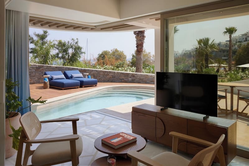 Private plunge pool at Avant Mar Paros, Paros — photo 5