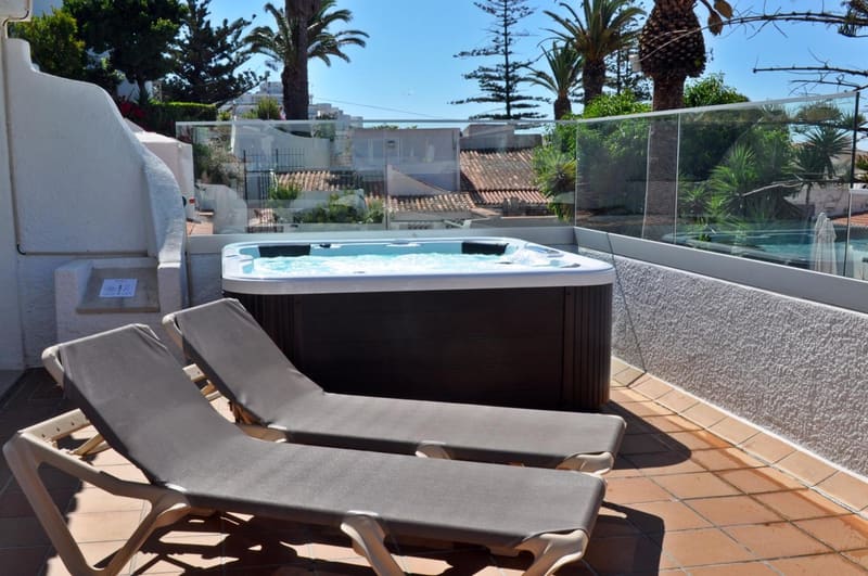 Private hot tub at 3HB Golden Beach, Albufeira — photo 2