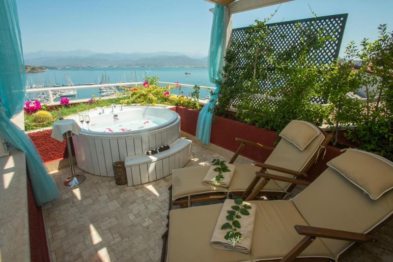 Private hot tub at Hotel Unique-Boutique Class - Adults Only, Fethiye — photo 2