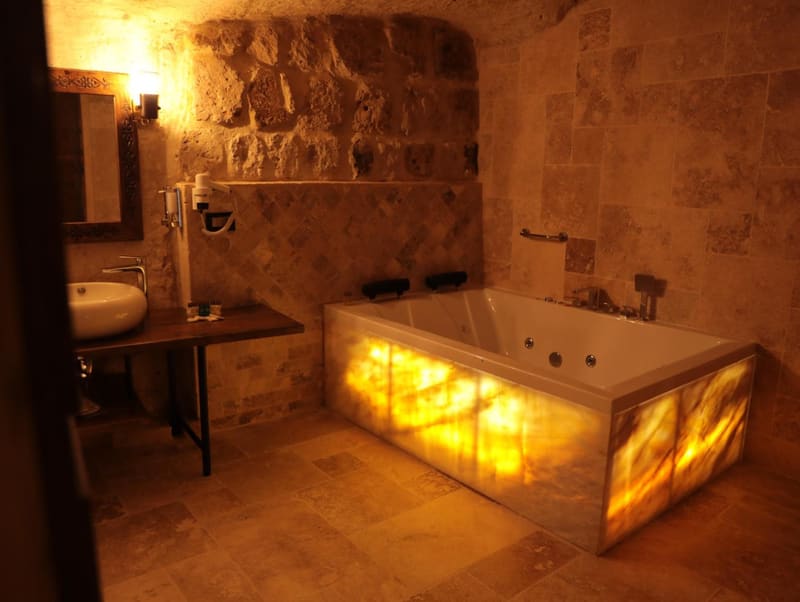 Private hot tub at Hira Cave Hotel, Goreme
