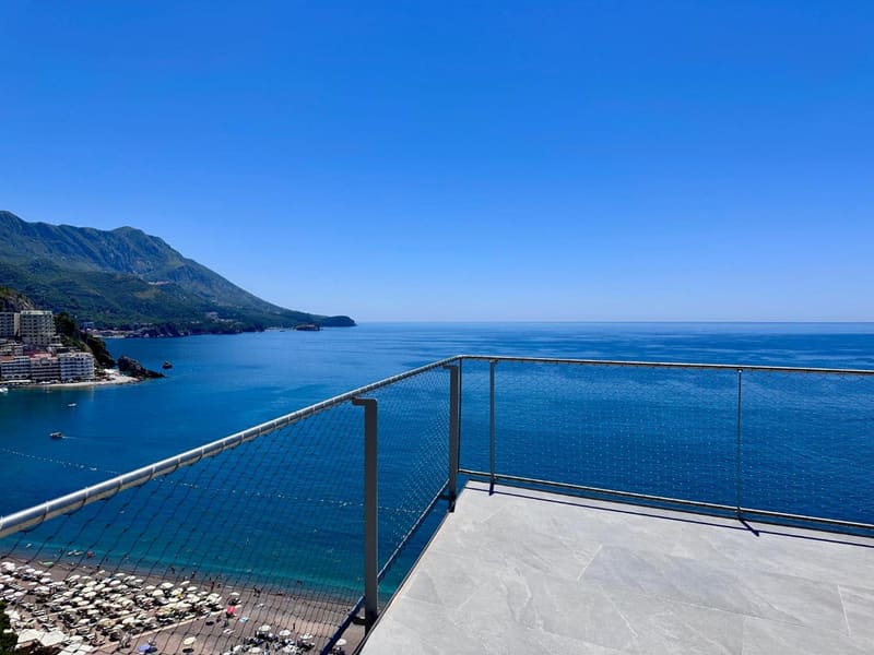 Private jacuzzi at Sea Star Budva, Budva — photo 4